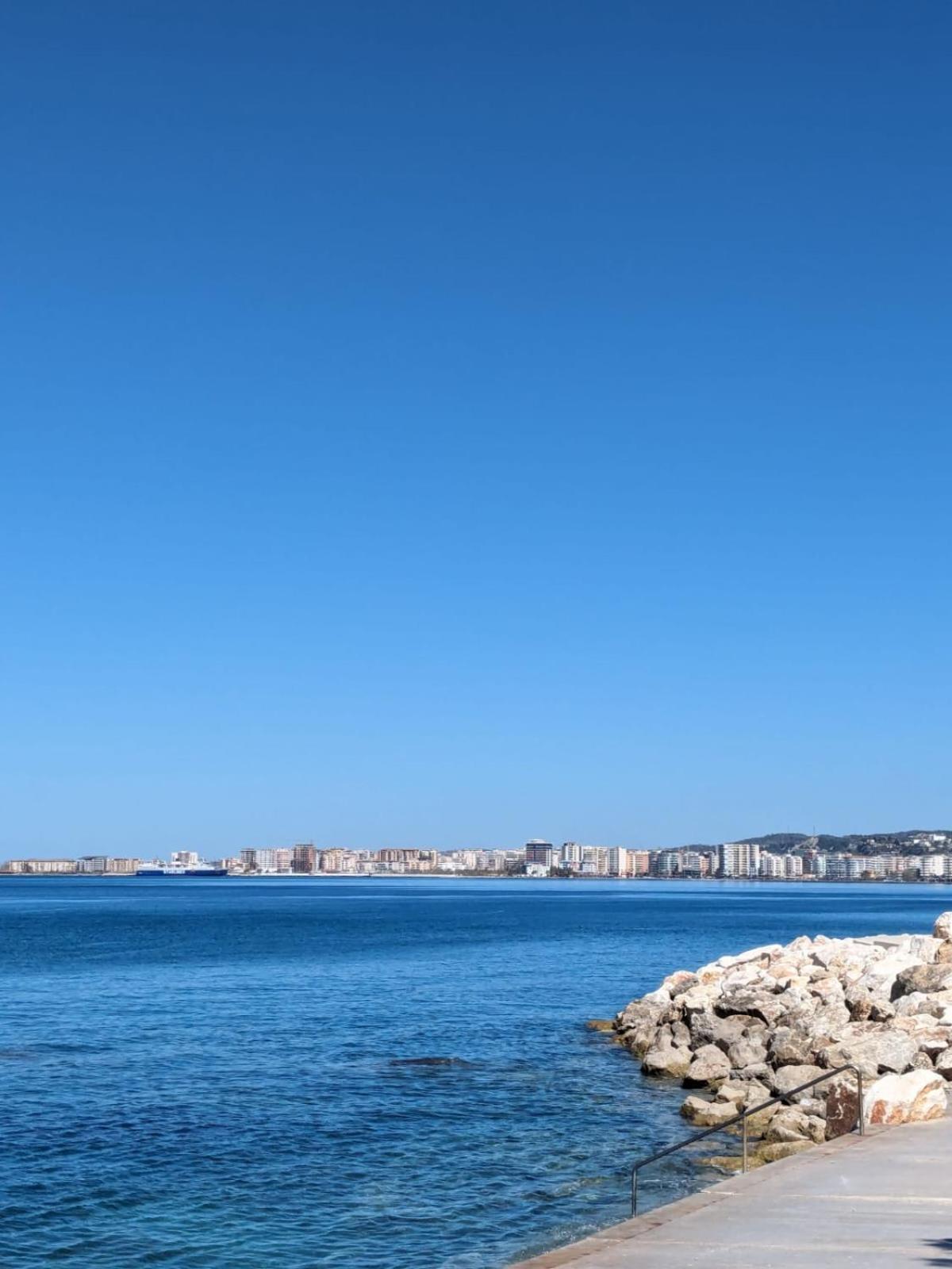 Bel A Louer A Lungomare
